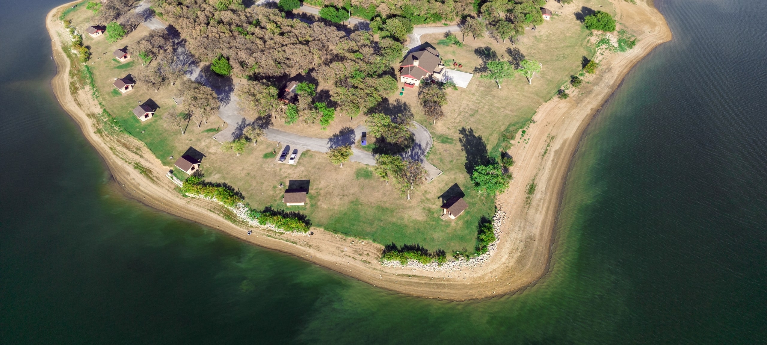 Homes on Lewisville Lake in Little Elm Texas